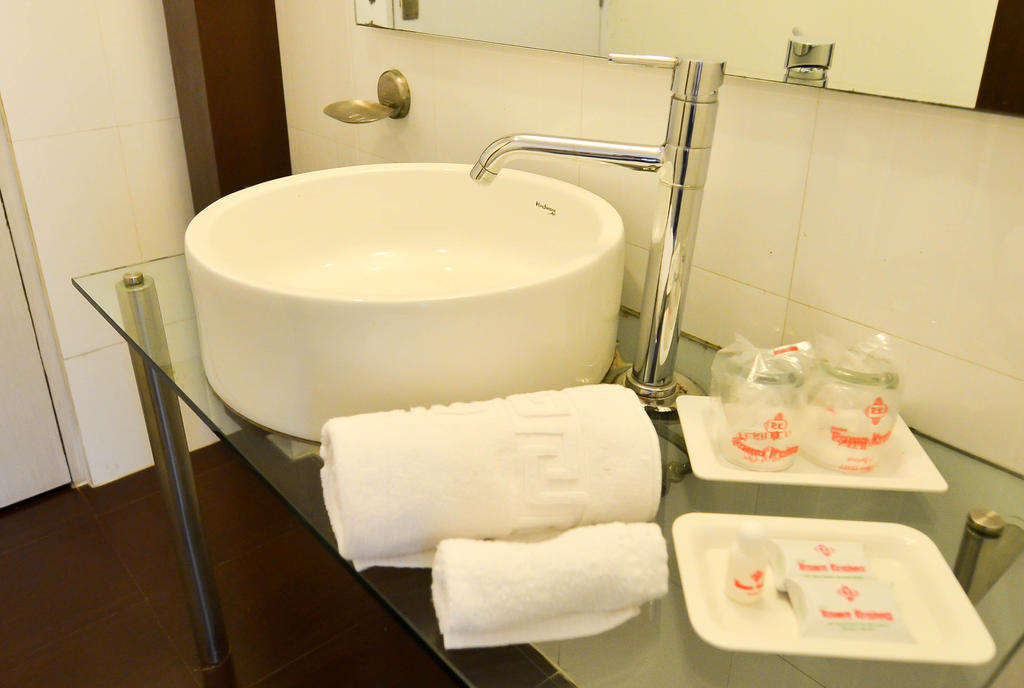 Rama Krishna Hotel Mumbai  Buitenkant foto